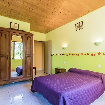 Holiday Home In Salignac With Pool & Views, Cleaning Included *